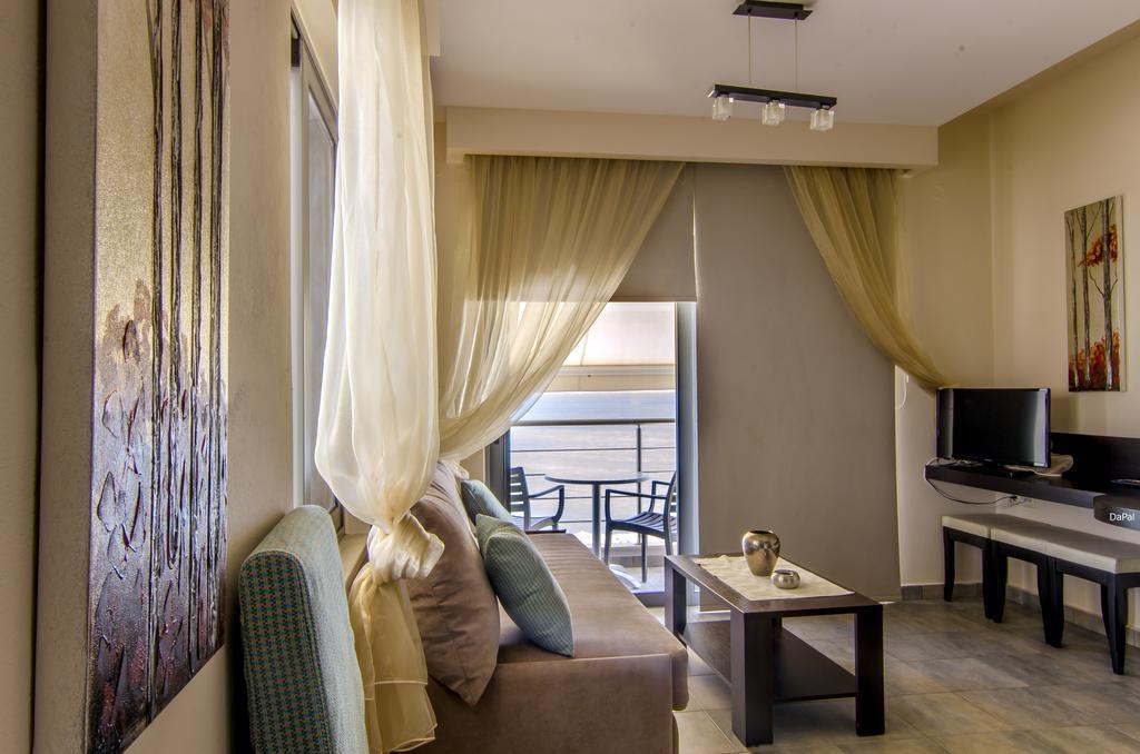 Gonis Suites باليوخورا المظهر الخارجي الصورة