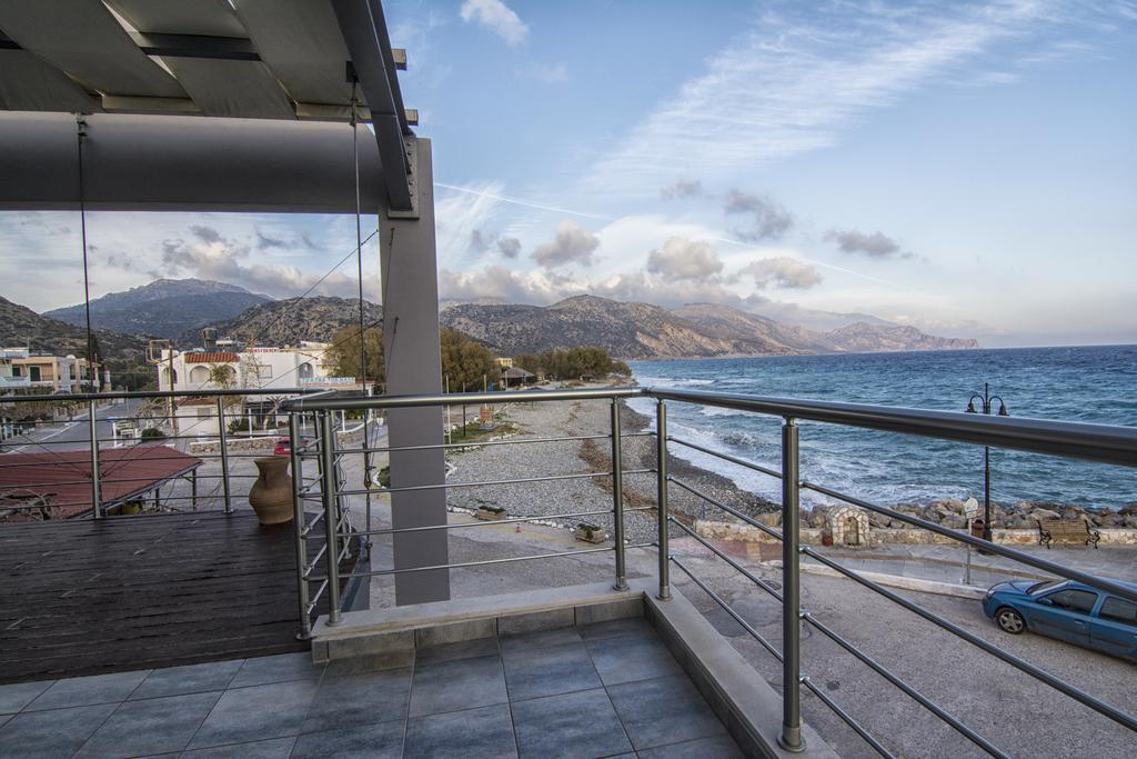Gonis Suites باليوخورا المظهر الخارجي الصورة
