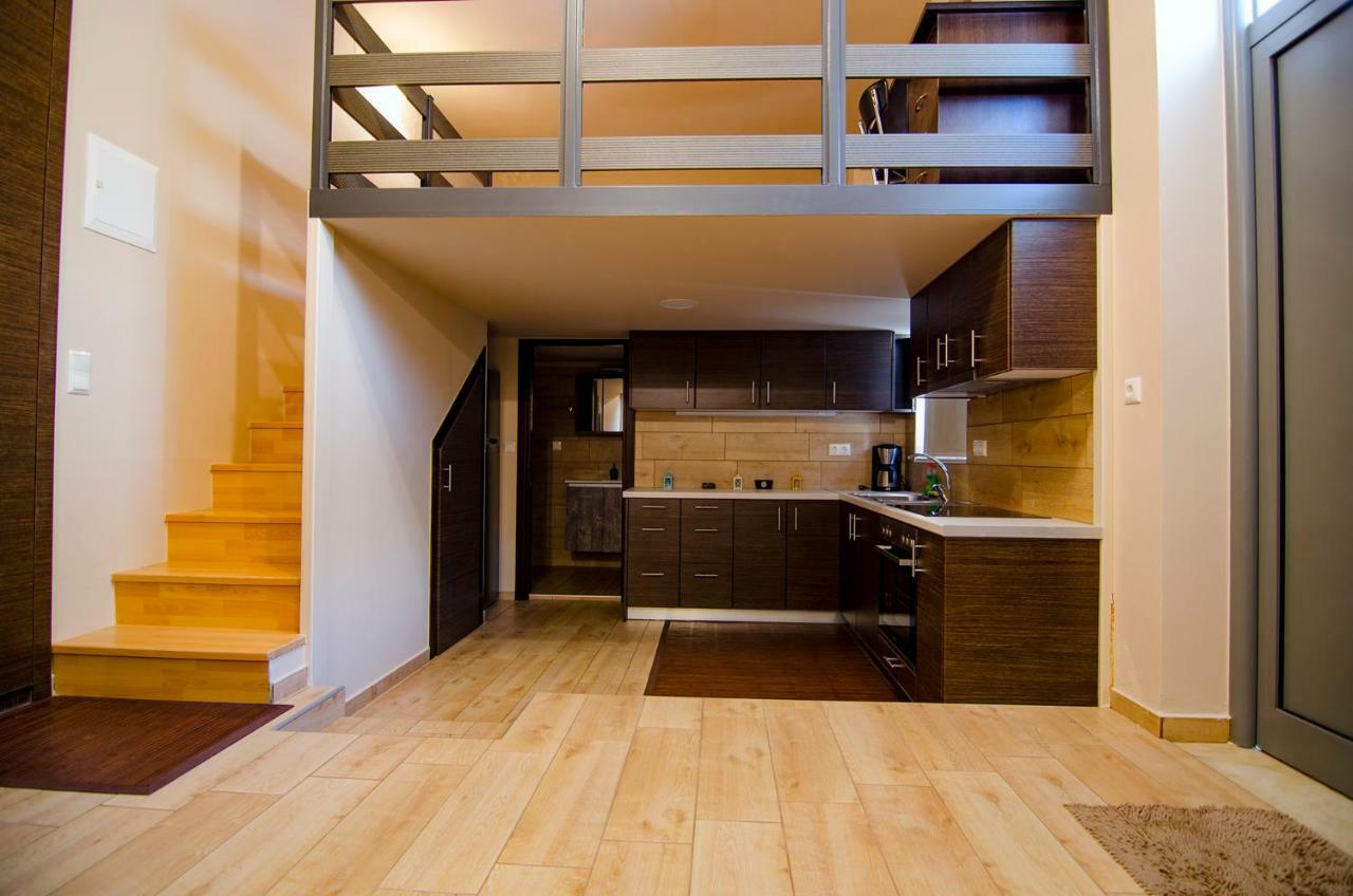 Gonis Suites باليوخورا المظهر الخارجي الصورة