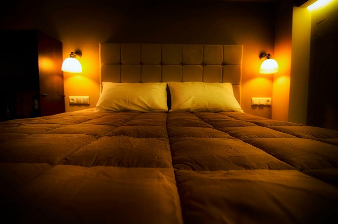 Gonis Suites باليوخورا المظهر الخارجي الصورة